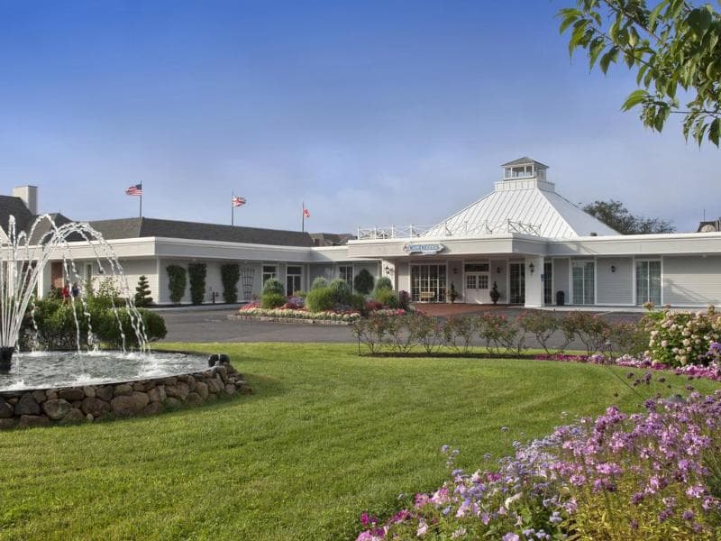 Cape Codder Resort And Spa 1