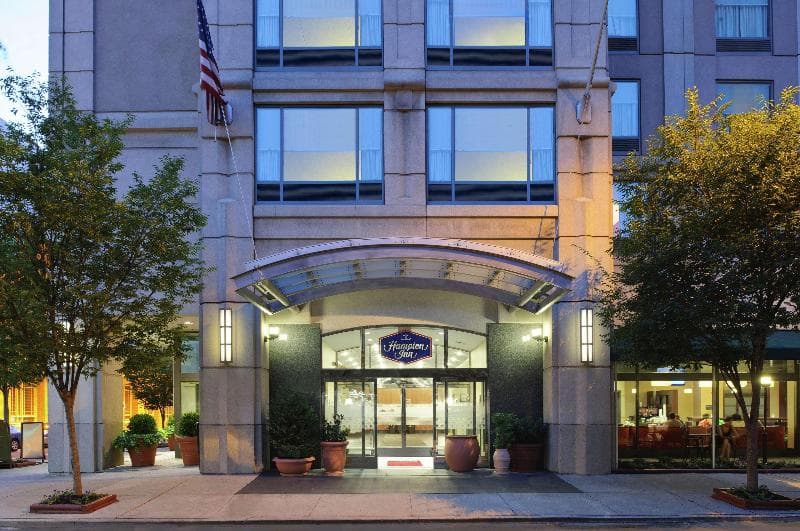 Hampton Inn Philadelphia Center City-Convention Center 2