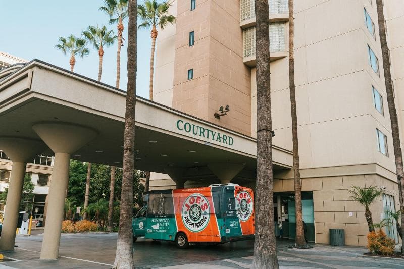 Courtyard Los Angeles LAX Century Boulevard 2