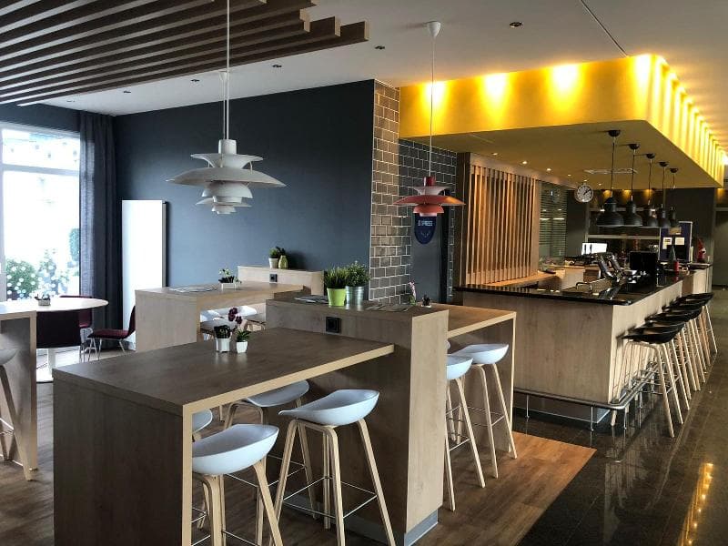 Holiday Inn Express Frankfurt Messe 4