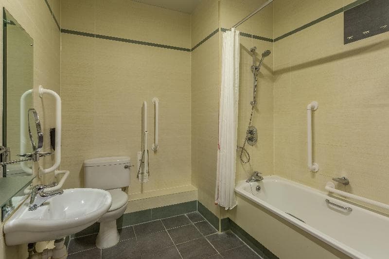 Crowne Plaza Dublin Airport 5