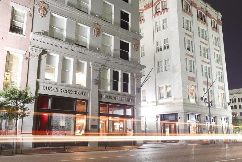 Q&C HotelBar New Orleans, Autograph Collection 4