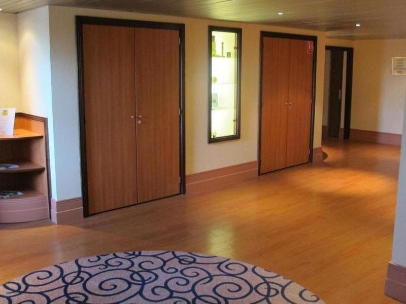 Logis Hôtel Lyon Est - Porte De L'ain Rest. Le Rel 4