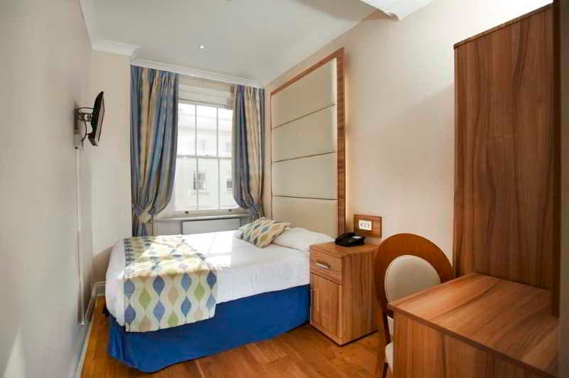 Royal Eagle Hotel 4