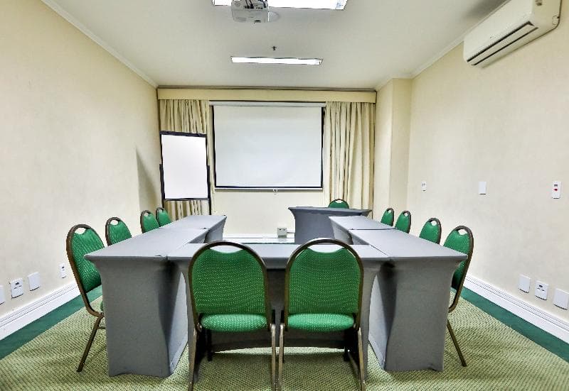 Quality Suites Vila Olimpia 5