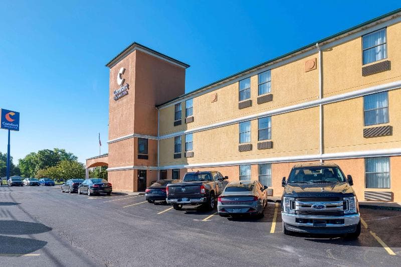 Comfort Inn & Suites Eastgate 3