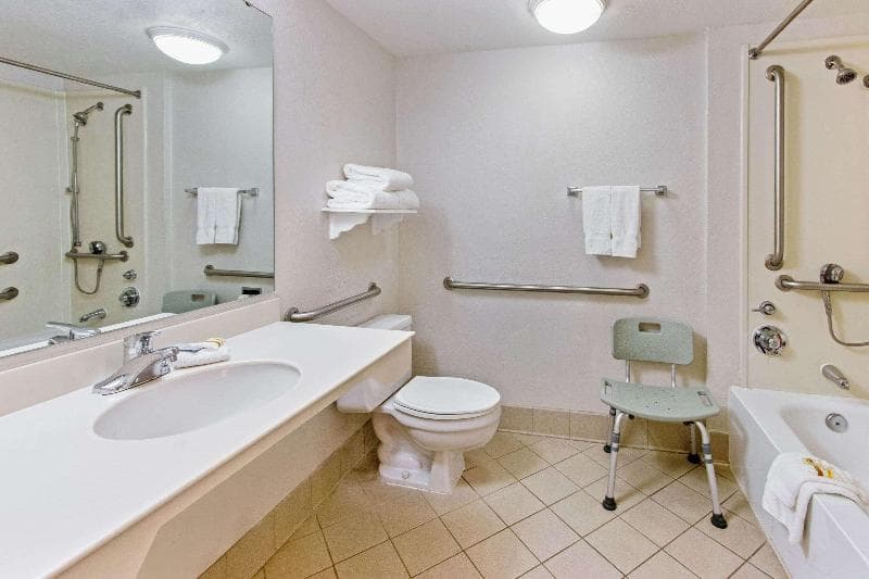 La Quinta Inn by Wyndham Las Cruces Mesilla Valley 5