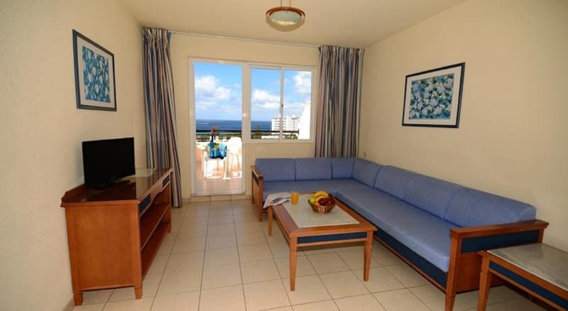 Apartamentos LIVVO Palm Garden 4