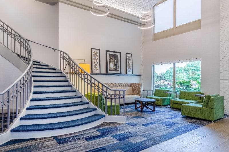 Holiday Inn Express And Suites Chicago-Midway Airport 5