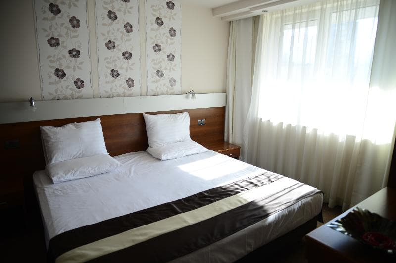 Hotel Forum 2