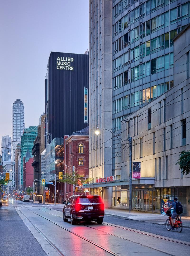 Pantages Hotel Downtown Toronto 2