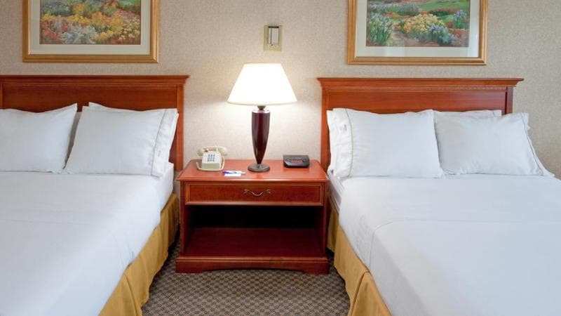 Quality Inn 4