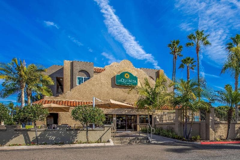 La Quinta Inn and Suites by Wyndham Carlsbad Legoland Area photo 1