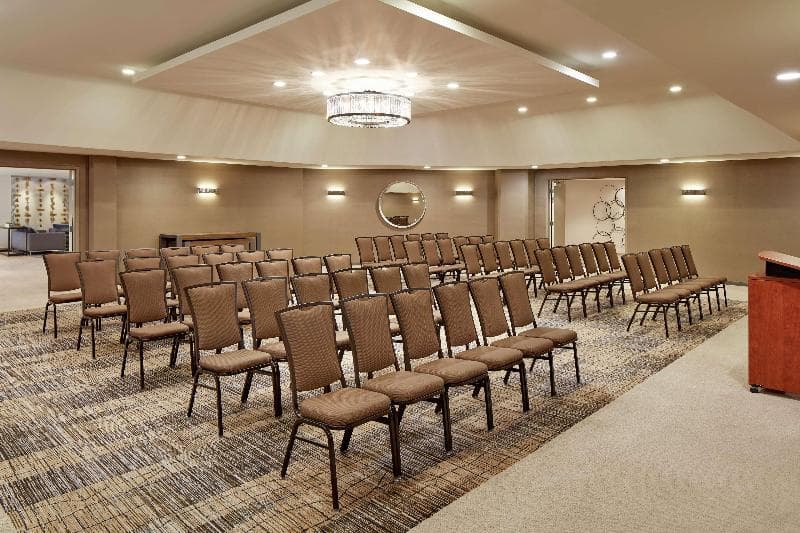 Hilton Garden Inn San Diego Mission Valley Stadium 5
