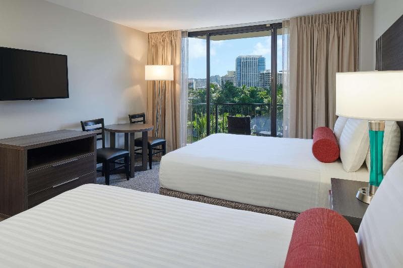 Aqua Palms Waikiki 5