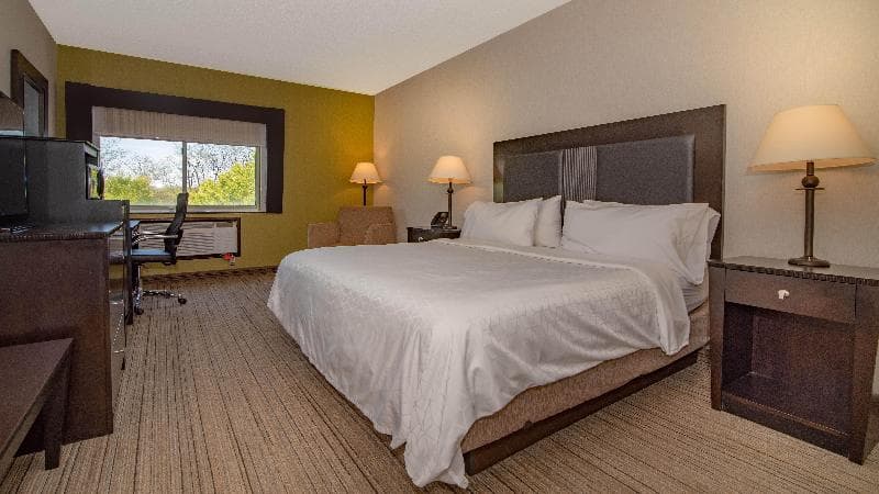 Holiday Inn Express Stony Brook-Long Island 5