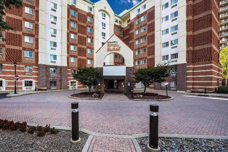 Sonesta Simply Suites Jersey City 4