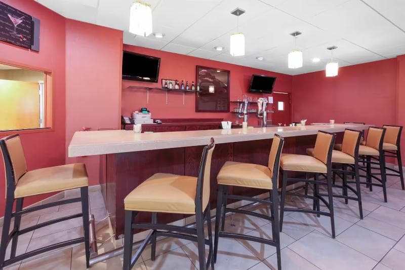 Days Inn By Wyndham Plattsburgh 3