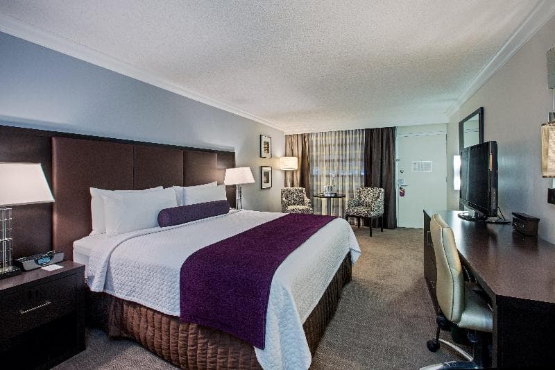 Crowne Plaza Suffern-Mahwah 5