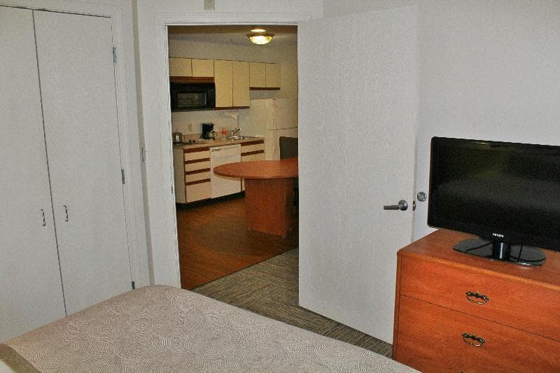 Candlewood Suites Syracuse-Airport 3
