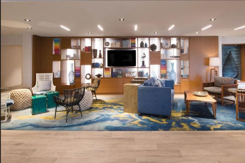Renaissance Newport Beach Hotel 4
