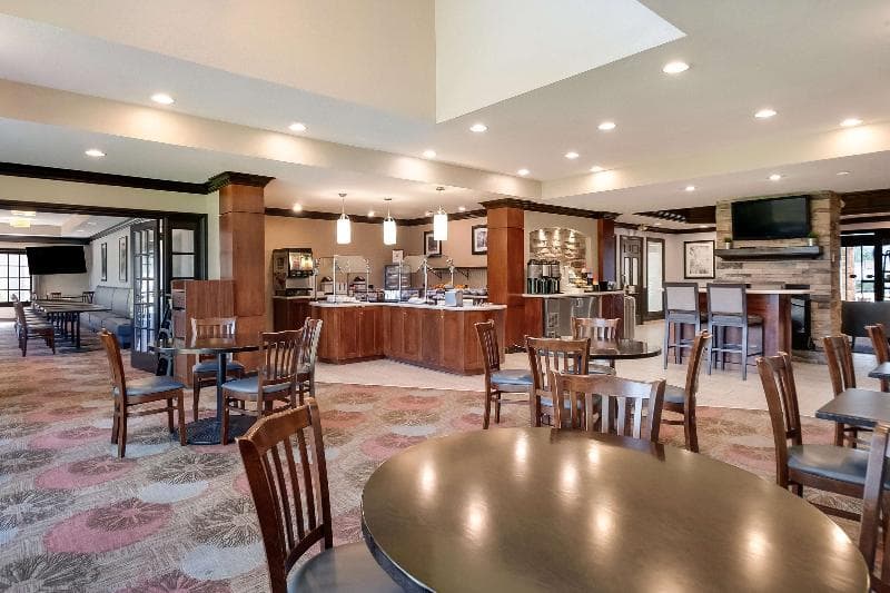 Sonesta Es Suites Dulles Airport 3