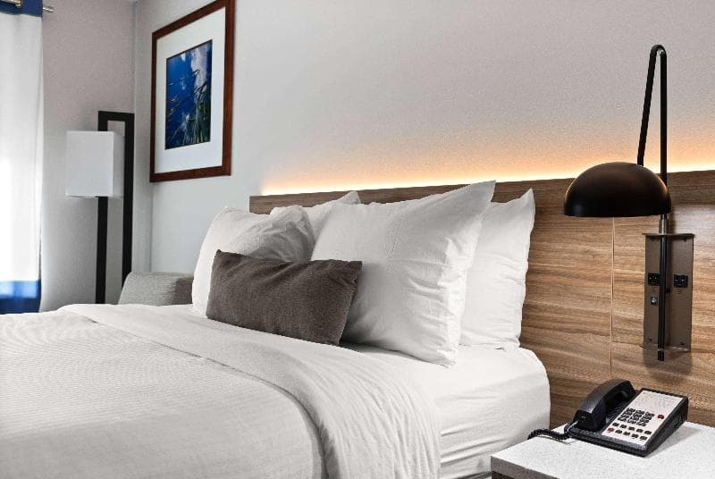 Wyndham Garden Manassas 5