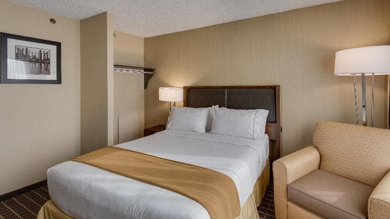 Holiday Inn Express Springfieldi-95 S Of I-495 photo 1