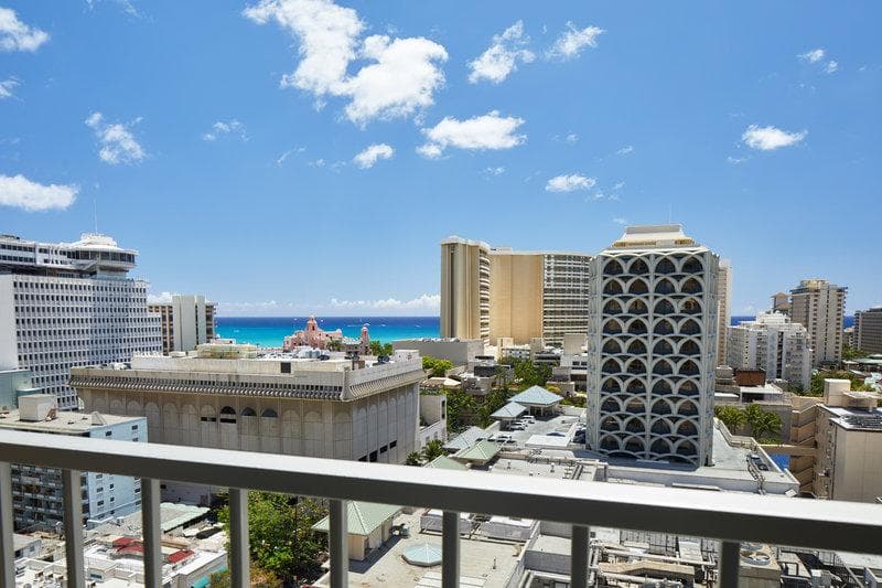Waikiki Malia 3