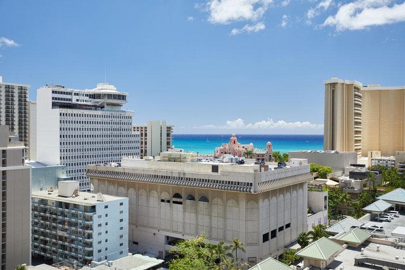 Waikiki Malia 2