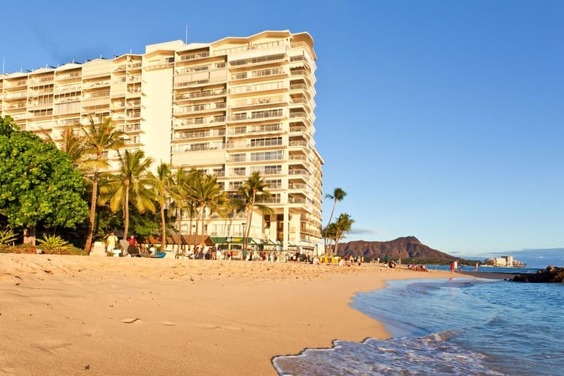 Castle Waikiki Shore 2