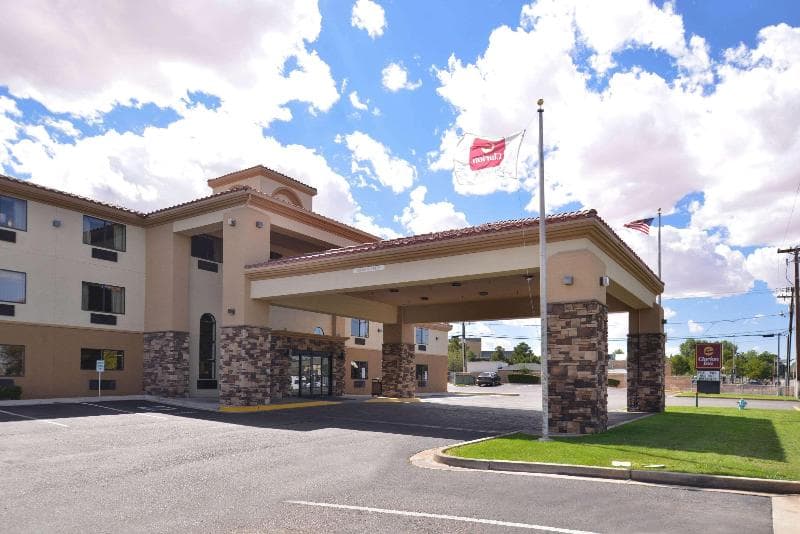 Clarion Inn 3