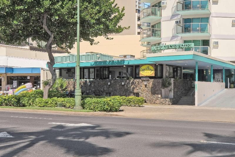 Aston Waikiki Circle Hotel 2