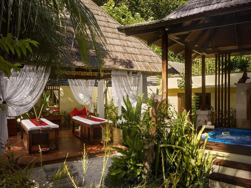 Royal Island Resort & Spa photo 1