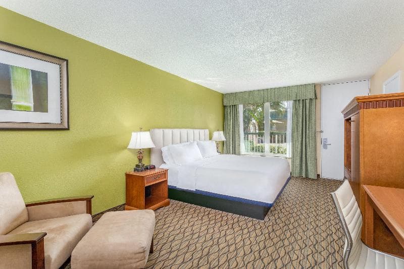 Ocean Breeze Inn Vero Beach 5