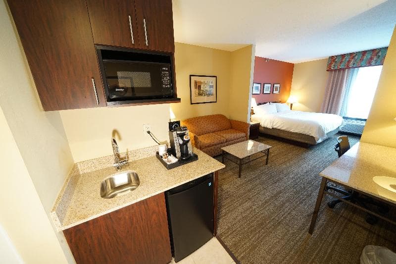 Holiday Inn Express & Suites Tampa Northwest-Oldsmar 5