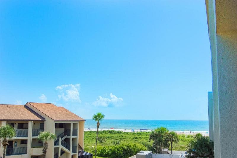 Guy Harvey Outpost Resort On St. Augustine Beach 2