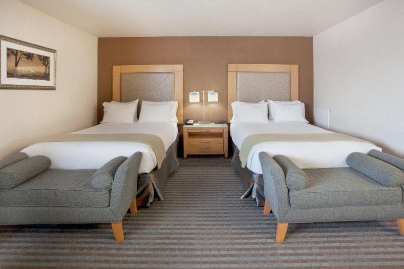 Holiday Inn Express Monterey-Cannery Row 4