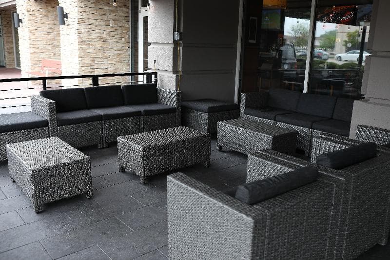 Holiday Inn Chicago Oakbrook 5