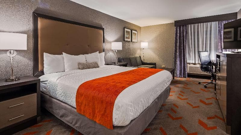 Best Western Plus North Joliet 3