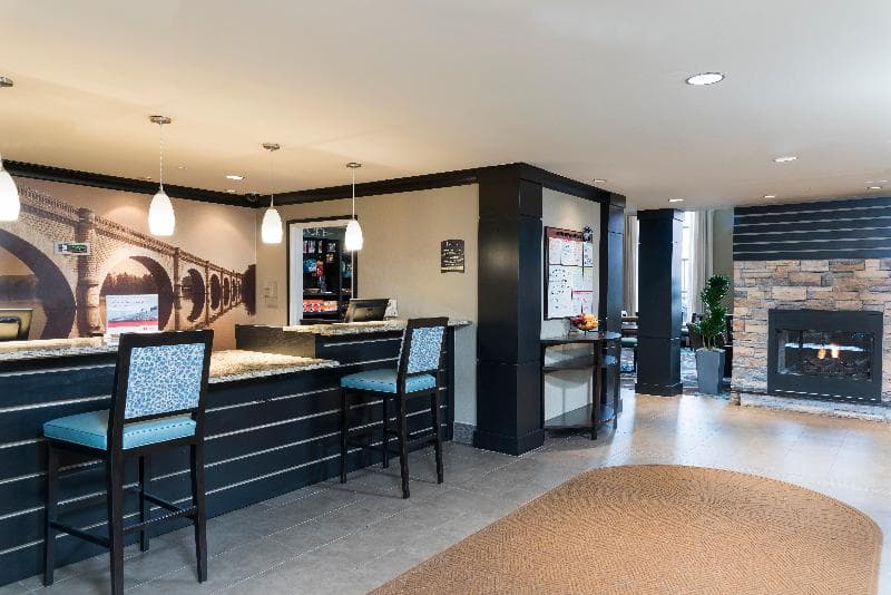 Staybridge Suites Chicago-Oakbrook Terrace 5