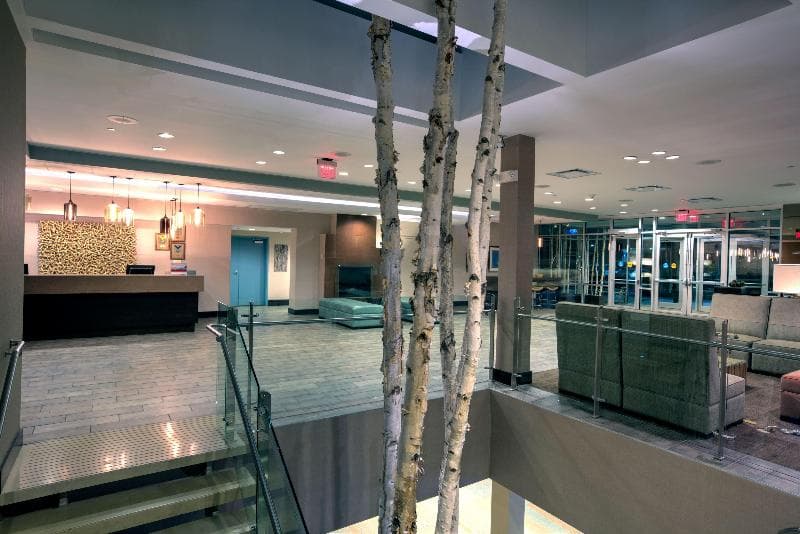 Crowne Plaza Lombard Downers Grove photo 1