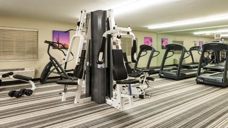 Sonesta Simply Suites Chicago Waukegan photo 1
