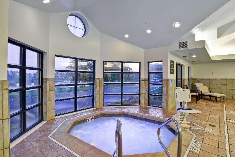 Homewood Suites by Hilton Aurora Naperville 2