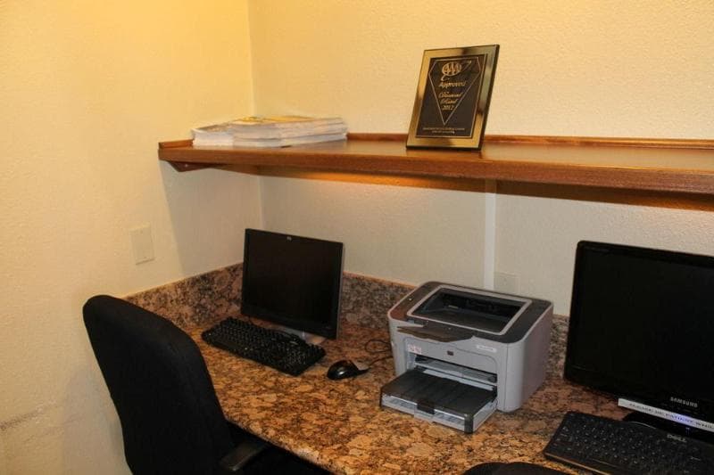 Truckee Donner Lodge 3