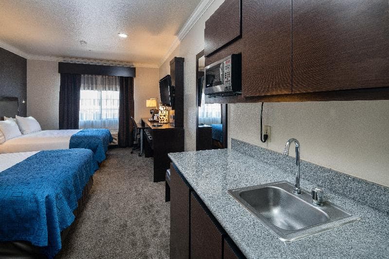 Holiday Inn Express & Suites Santa Clara 3