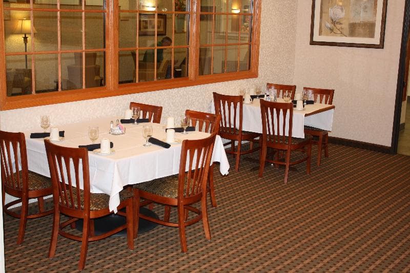 Holiday Inn Riverton-Convention Center 4