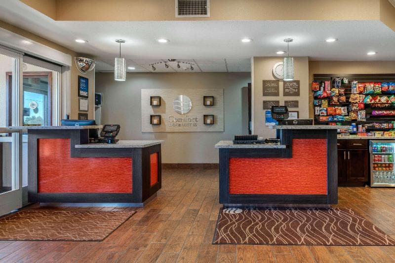 Comfort Inn & Suites Sacramento - University Area 4