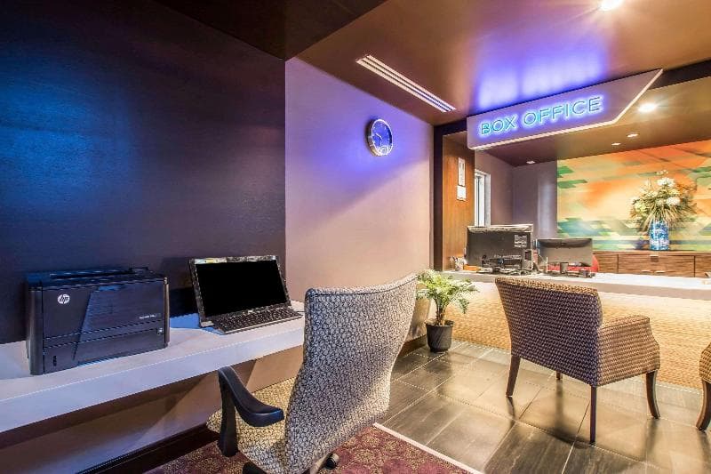 Tilt Hotel Universal/Hollywood, An Ascend Hotel Collection photo 1