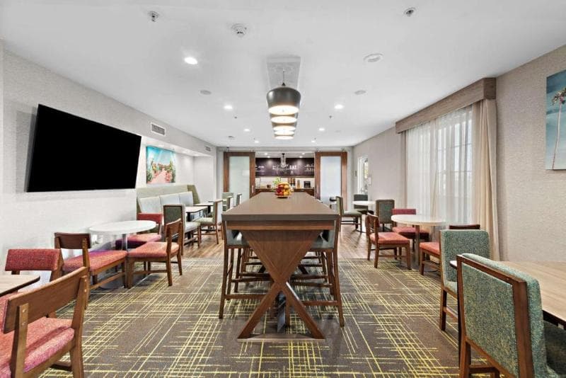 Hampton Inn by Hilton Calexico 5